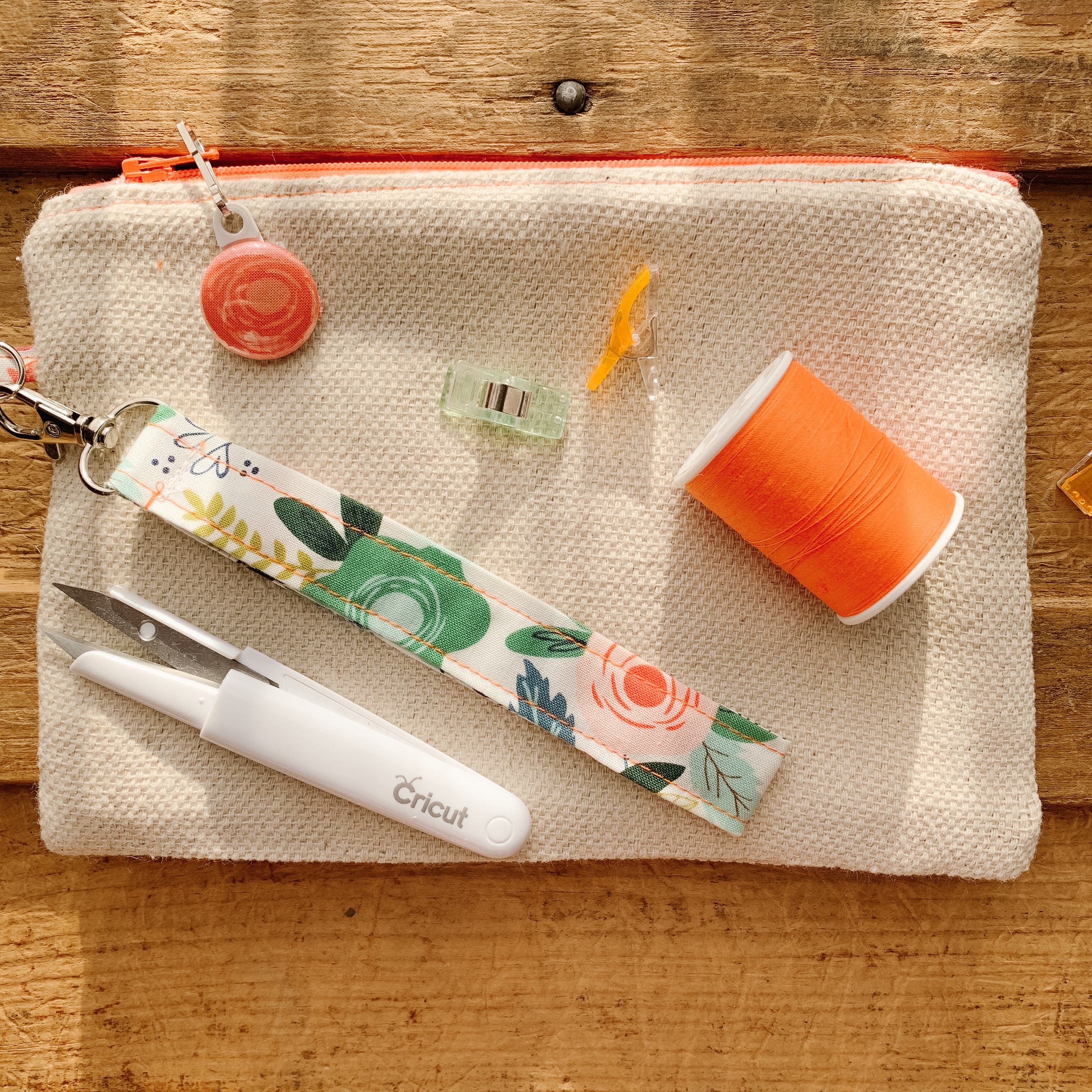 Canvas Lined Zipper Pouch lorrie nuneMAKER